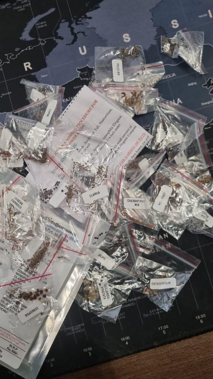 40 Varieties of Flower Seeds